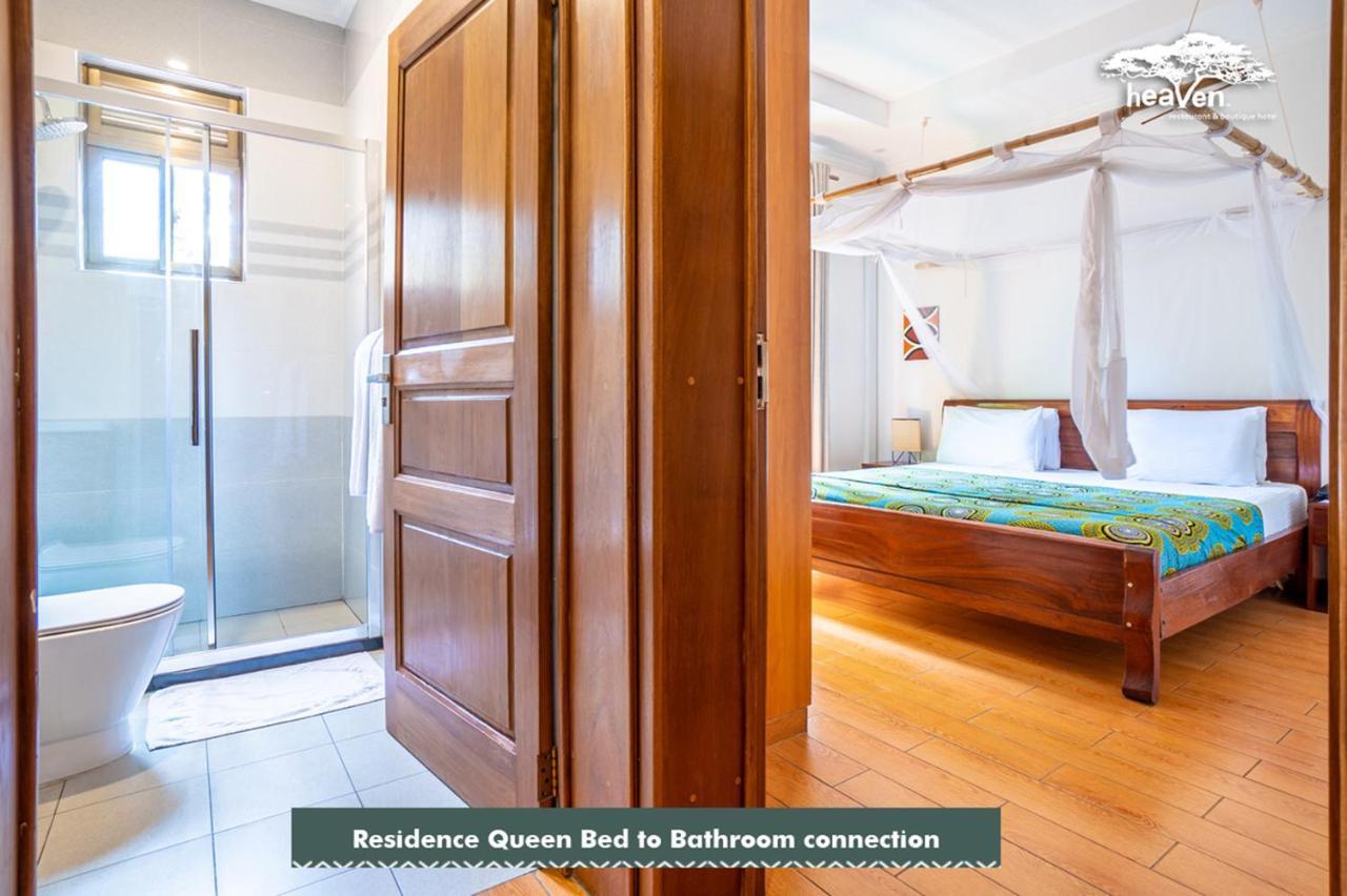 Heaven Restaurant & Boutique Hotel คิกาลี ภายนอก รูปภาพ