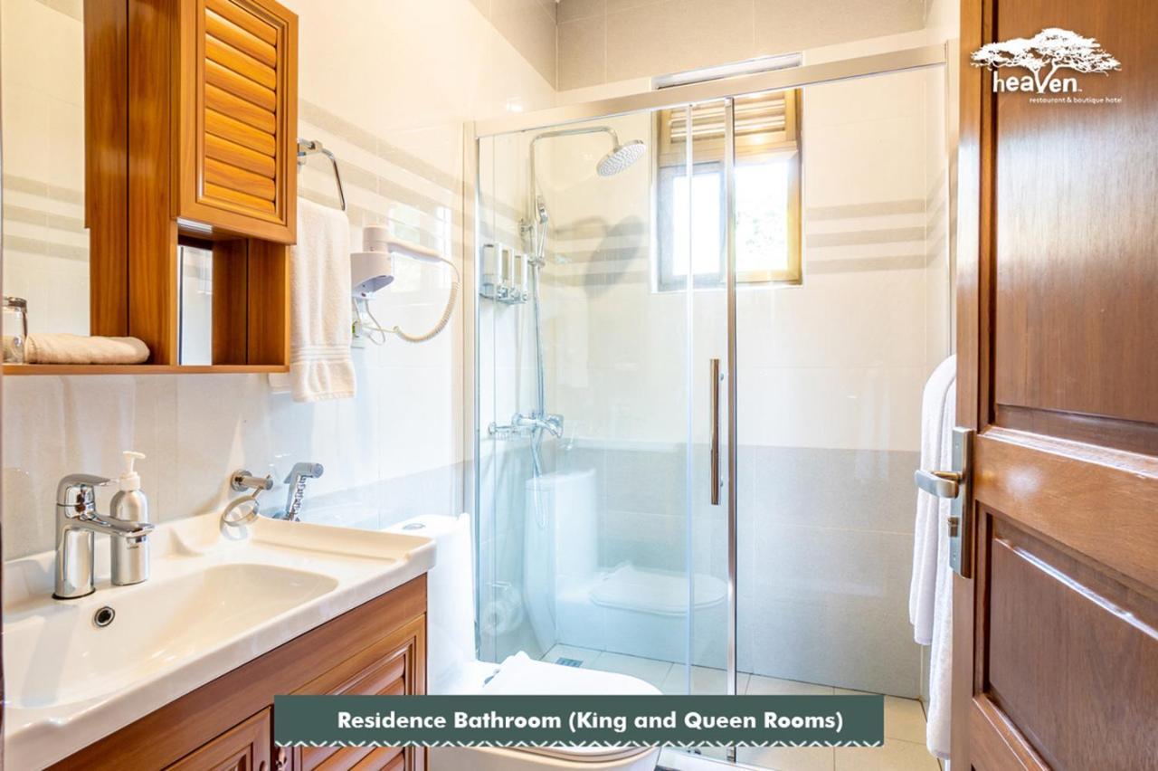 Heaven Restaurant & Boutique Hotel คิกาลี ภายนอก รูปภาพ