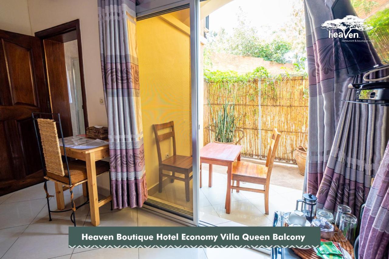 Heaven Restaurant & Boutique Hotel คิกาลี ภายนอก รูปภาพ
