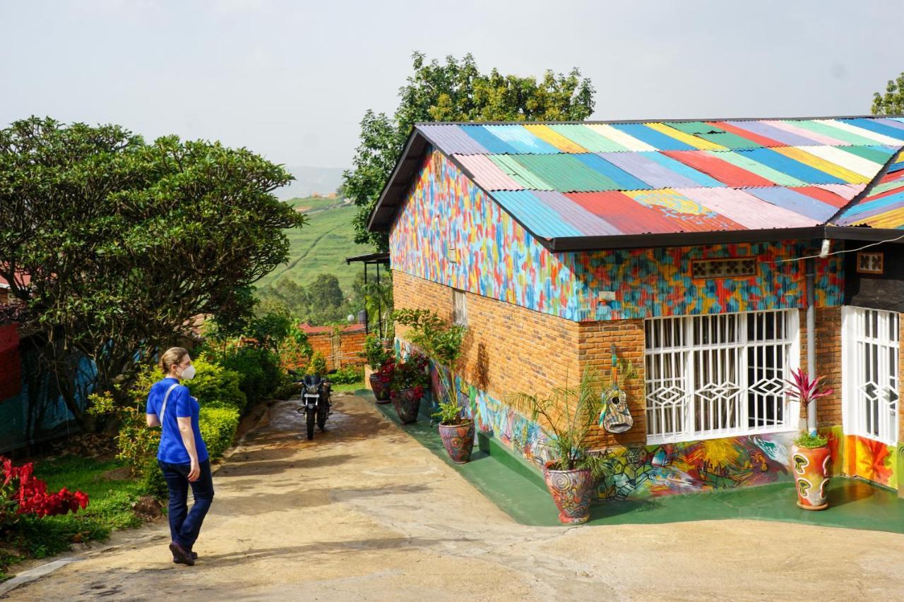 Heaven Restaurant & Boutique Hotel คิกาลี ภายนอก รูปภาพ