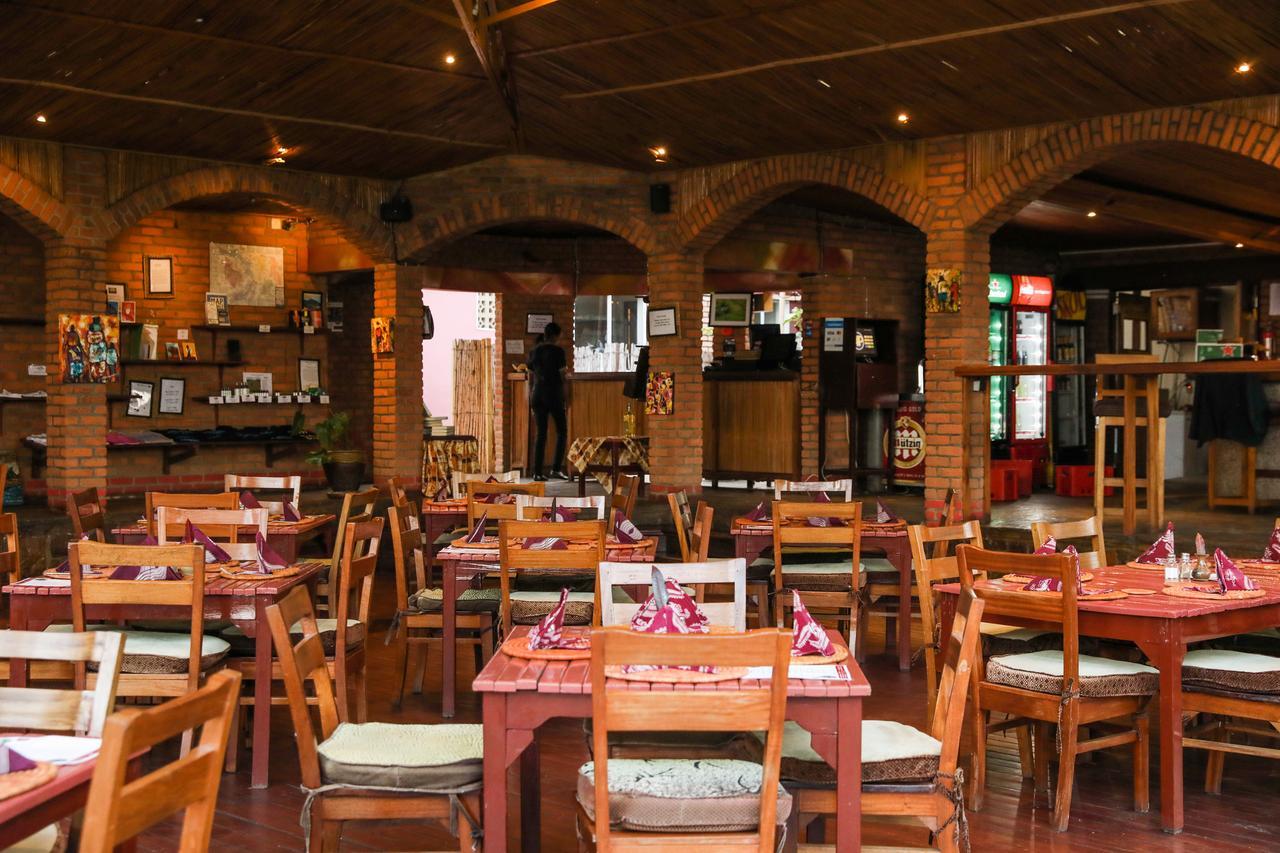 Heaven Restaurant & Boutique Hotel คิกาลี ภายนอก รูปภาพ